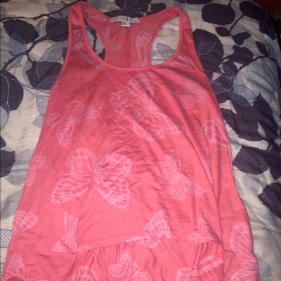 High-low flowy tank