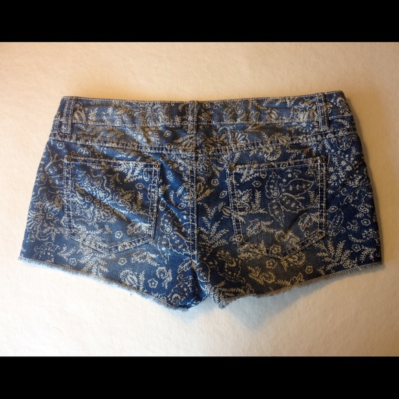 Mudd shorts - Picture 2 of 2