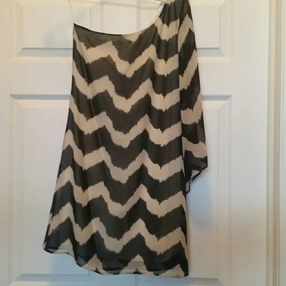 Black and Creme One Shoulder Dress