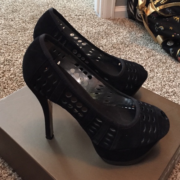 Bebe Heels - Picture 2 of 3