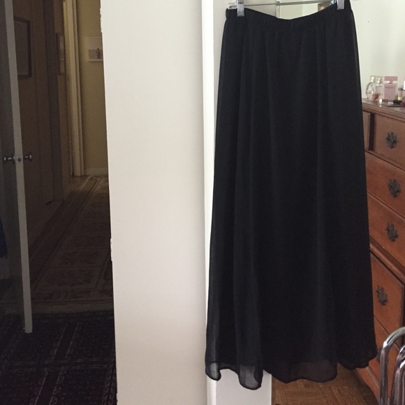 Forever 21 Dresses & Skirts - black chiffon maxi skirt from Forever 21