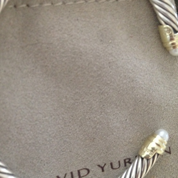 David Yurman Pearl Cable Cuff Bracelet - Picture 3 of 3
