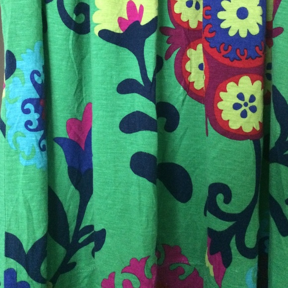 Old Navy tank top NWT - Picture 2 of 3