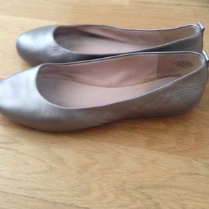 Easy Spirit Get City Flats