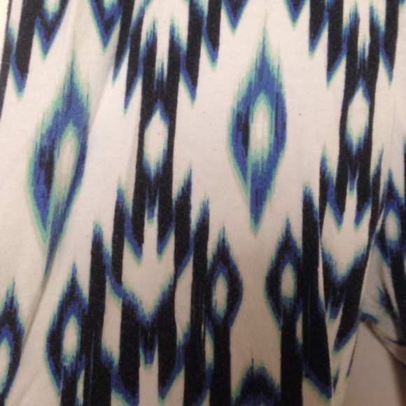 Patterned leggings!! - Picture 2 of 3