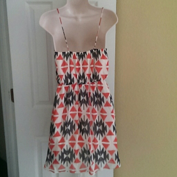 🌻 Beautiful dress - Picture 3 of 3