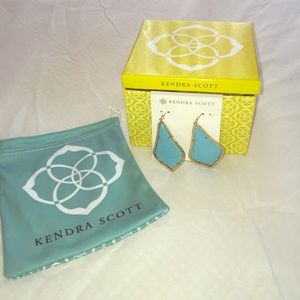 NIB Kendra Scott Turquoise Earrings