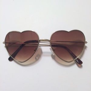 ❤️ Heart Eye Sunglasses❤️