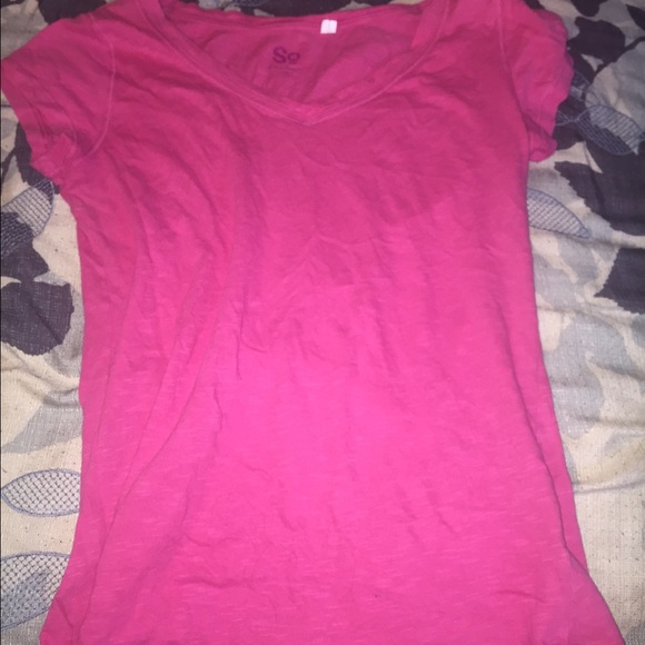 Pink t-shirt