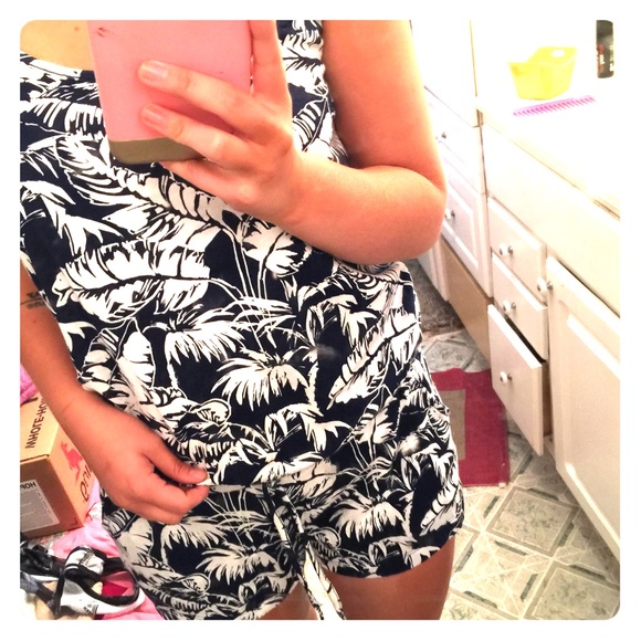 Never worn tropical romper