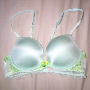 Like new Victoria's Secret bra