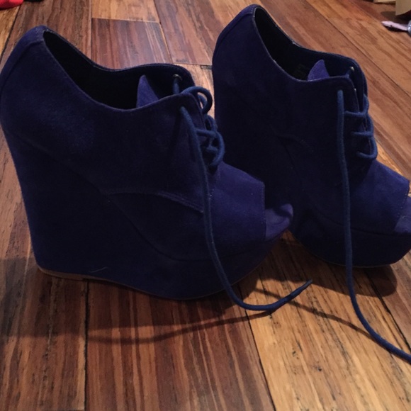 Wedges - Picture 2 of 2
