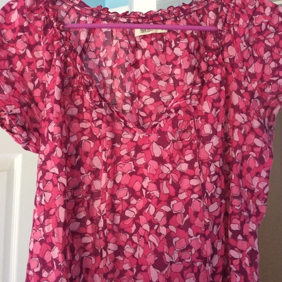 Pink patterned Old Navy top - Picture 2 of 3