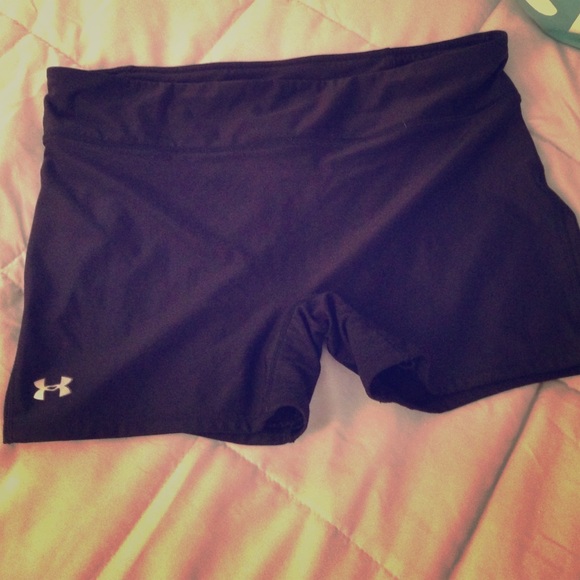 Black Under Armour Spandex Workout Shorts