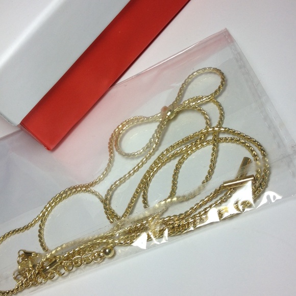 ️NWT Long Bow Necklace - GOLD - Picture 3 of 3