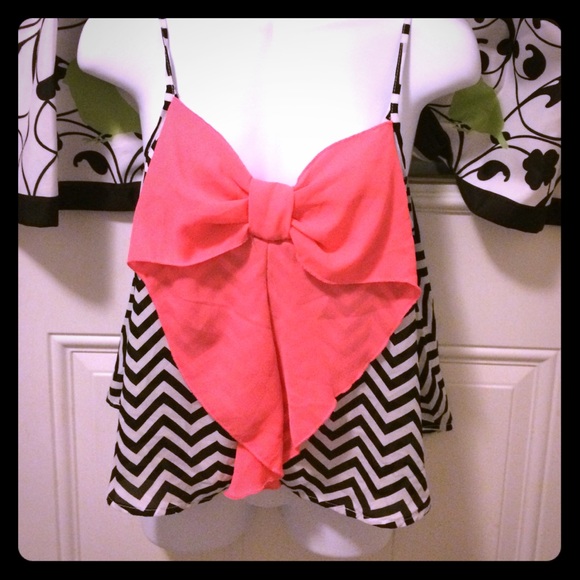 Sheer summer shirt nwot