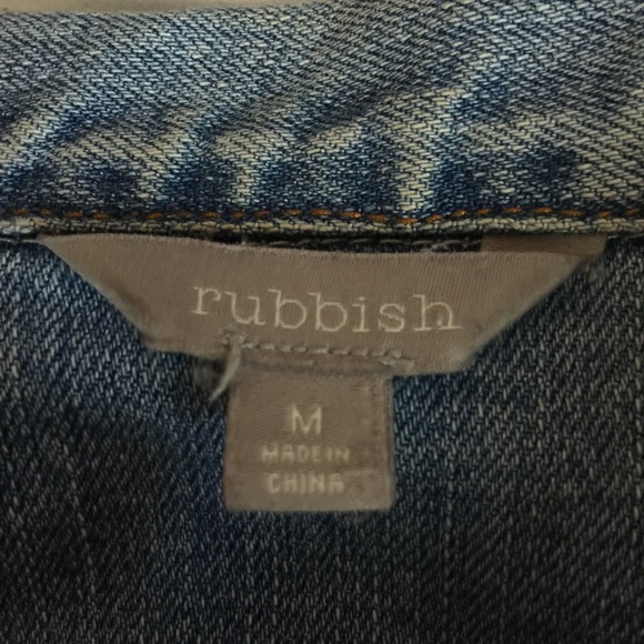 Adorable jean jacket - Picture 4 of 4