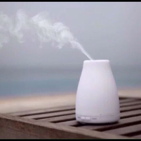 LED Aroma Oil Diffuser