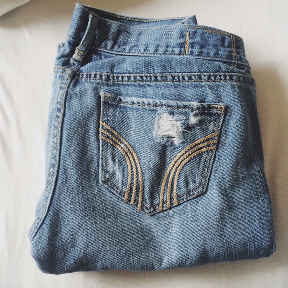 hollister distressed jeans