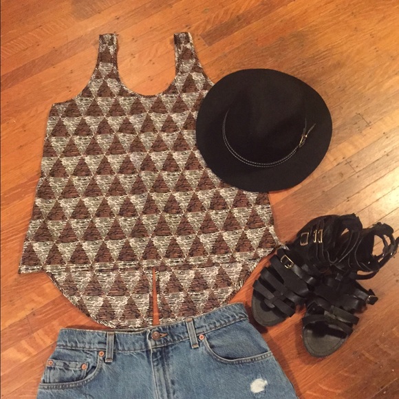 Lush Tank Top - Picture 1 of 2