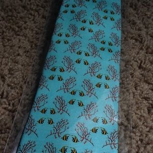Southern Proper Coral Reef/Fish tie