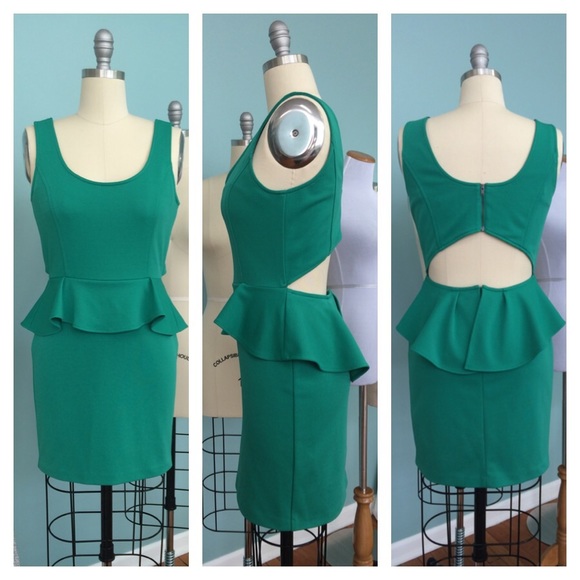 Green Slate&Willow Peplum CutOut Back Dress Size 8