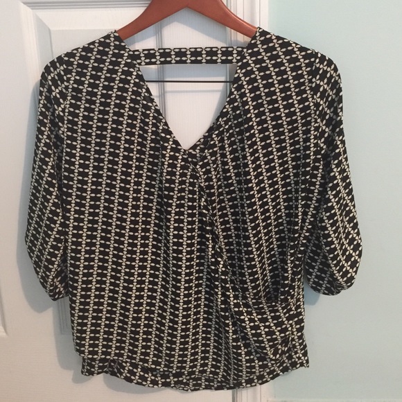 Pleione Top with Edgey Back - Picture 1 of 4