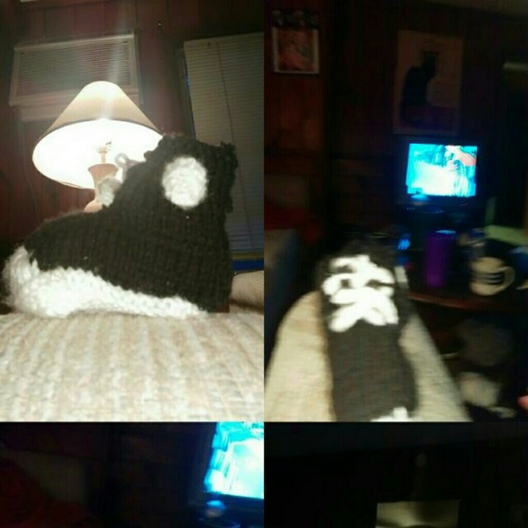 Slippers - Picture 2 of 2