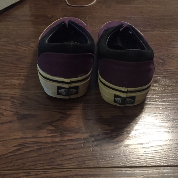 Vans - Picture 2 of 3