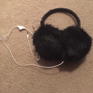Headphone earmuffs
