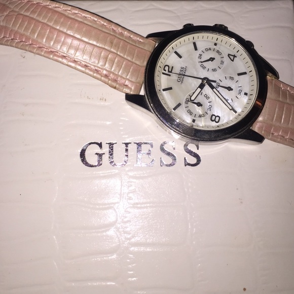 Guess Watch