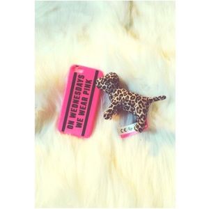 VS Pink iPhone 5 case & Pink leopard dog.