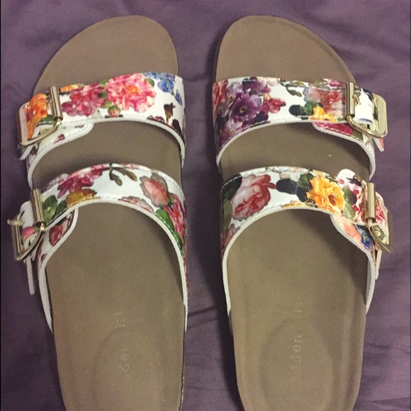 Steve Madden floral sandals