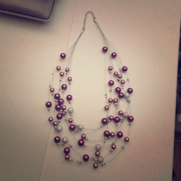 Beaded necklace