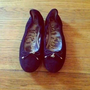SAM EDELMAN Black Suede Flats