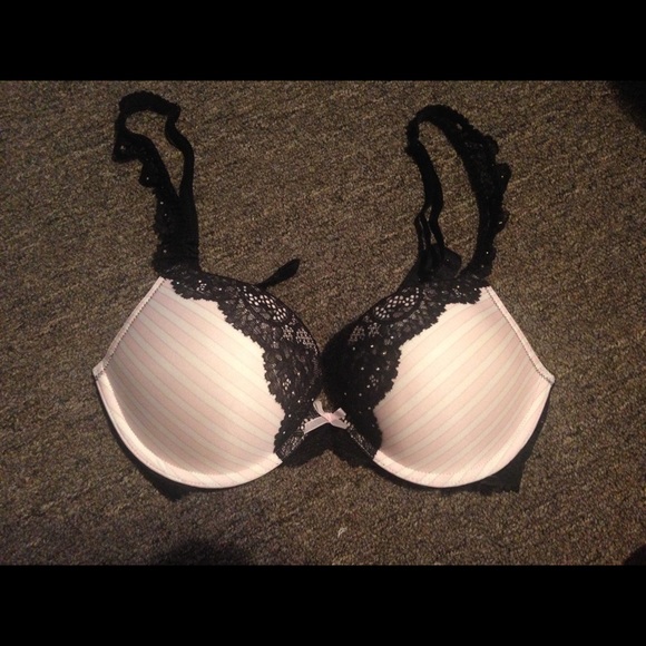 Victoria's Secret Dream Angels push up pigeonnant