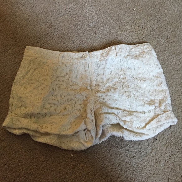 Red camel size 11 shorts