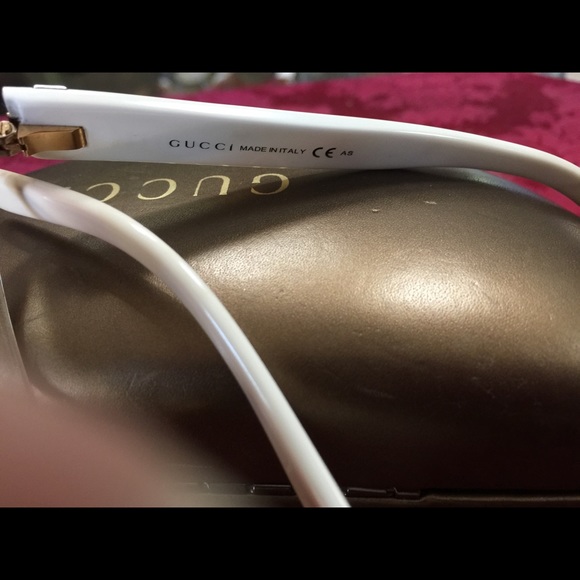 Gucci Eyeglass Frame GG 2868. Barely used.