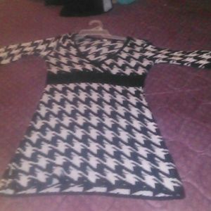 I am selling a dress