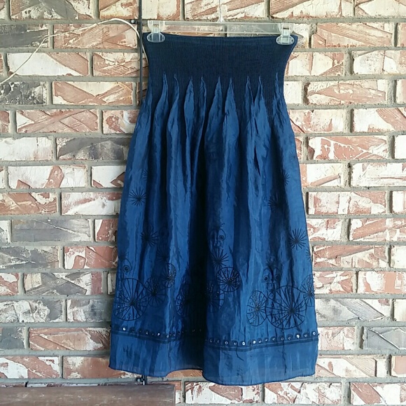 Multipurpose dress/skirt