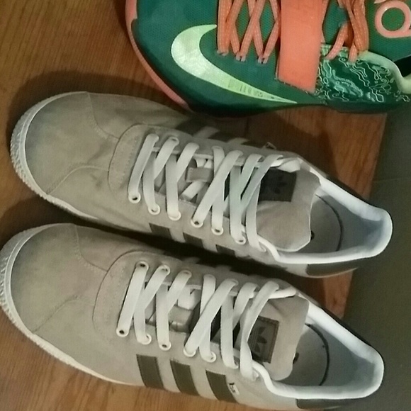 Original Adidas Hemp size:10