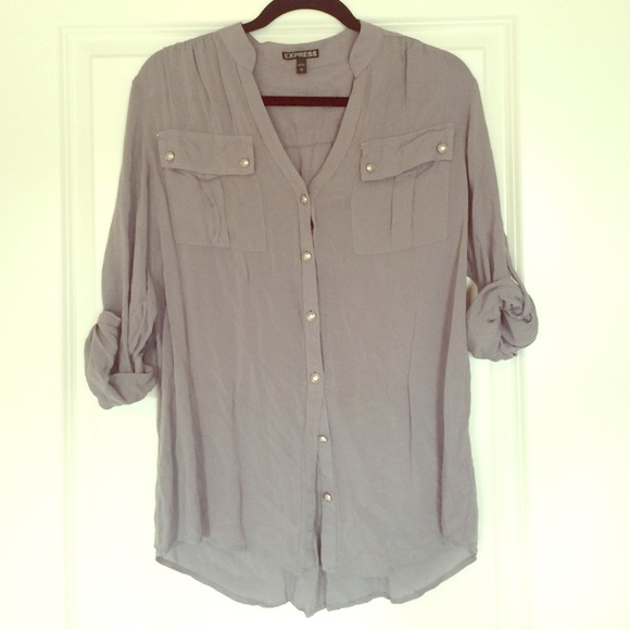 Button down roll tab sleeves shirttail hem