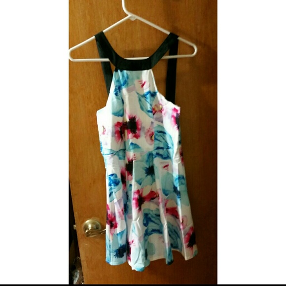 🚫 SOLD 🚫 Watercolor Floral Romper