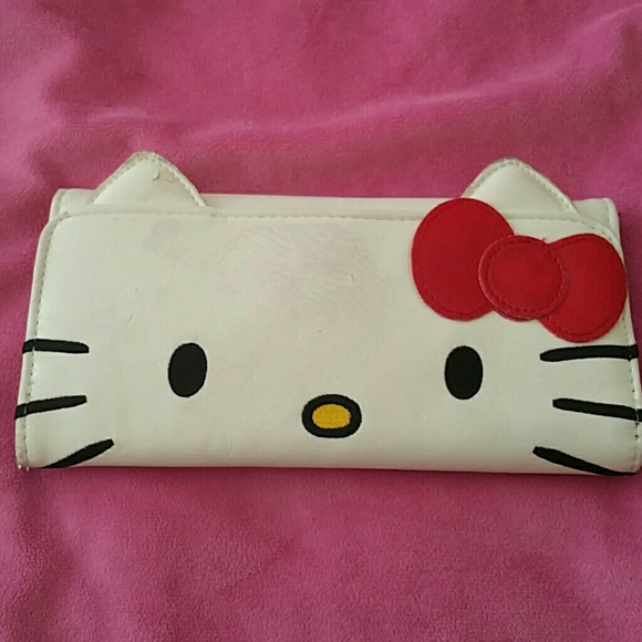 Sanrio Handbags - Hello kitty wallet