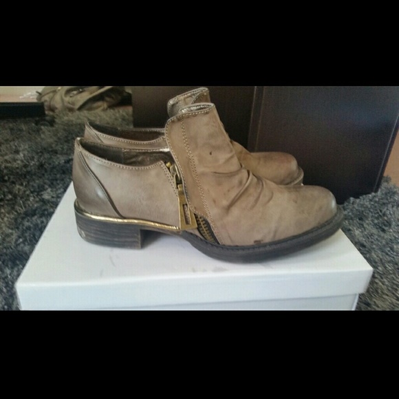 Two lips shoes - Picture 3 of 4