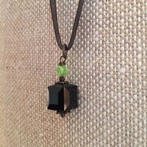 Necklace with black bead