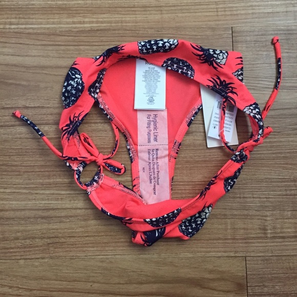 Pineapple bathing suit - Picture 4 of 4