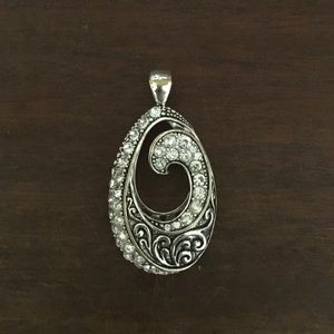 Pretty Silver Pendant
