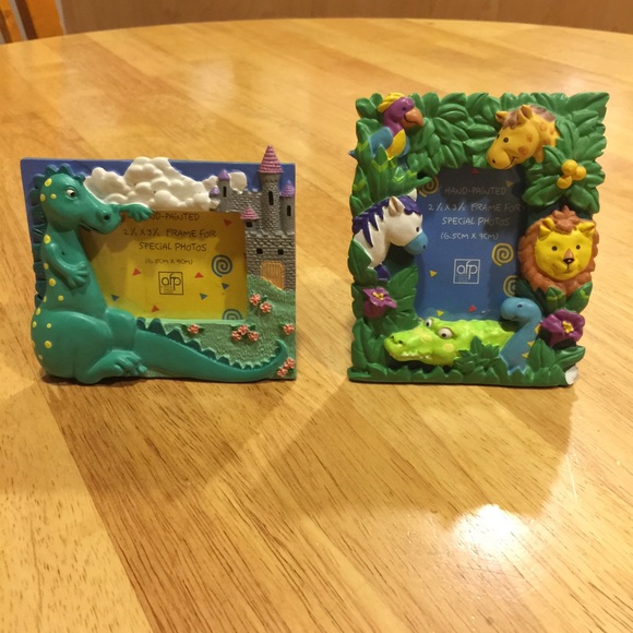 Picture Frames (3 frames)