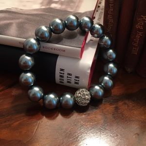Grey beaded bracelet
